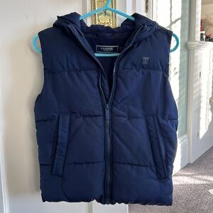 Sleeveless puffer jacket gilet Age 4-5 - excellent condition